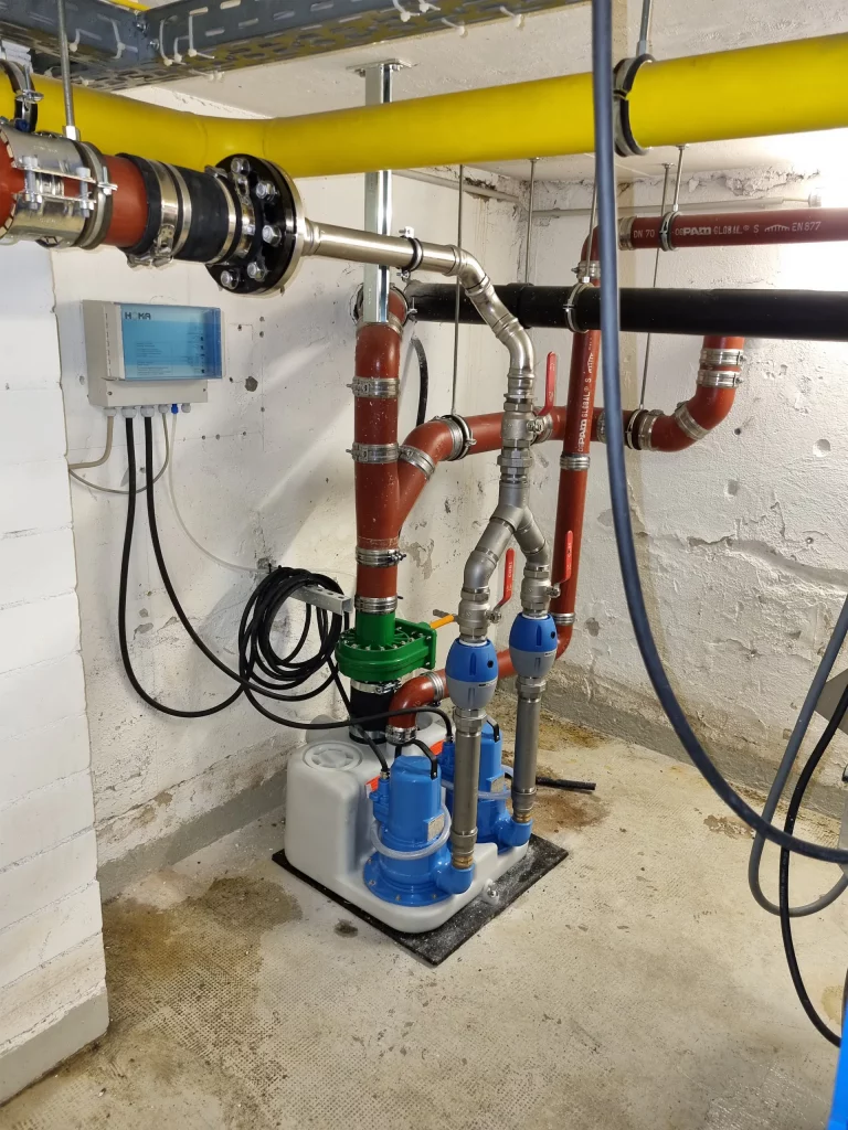 web-abwasserhebeanlage-mit-schneidwerk