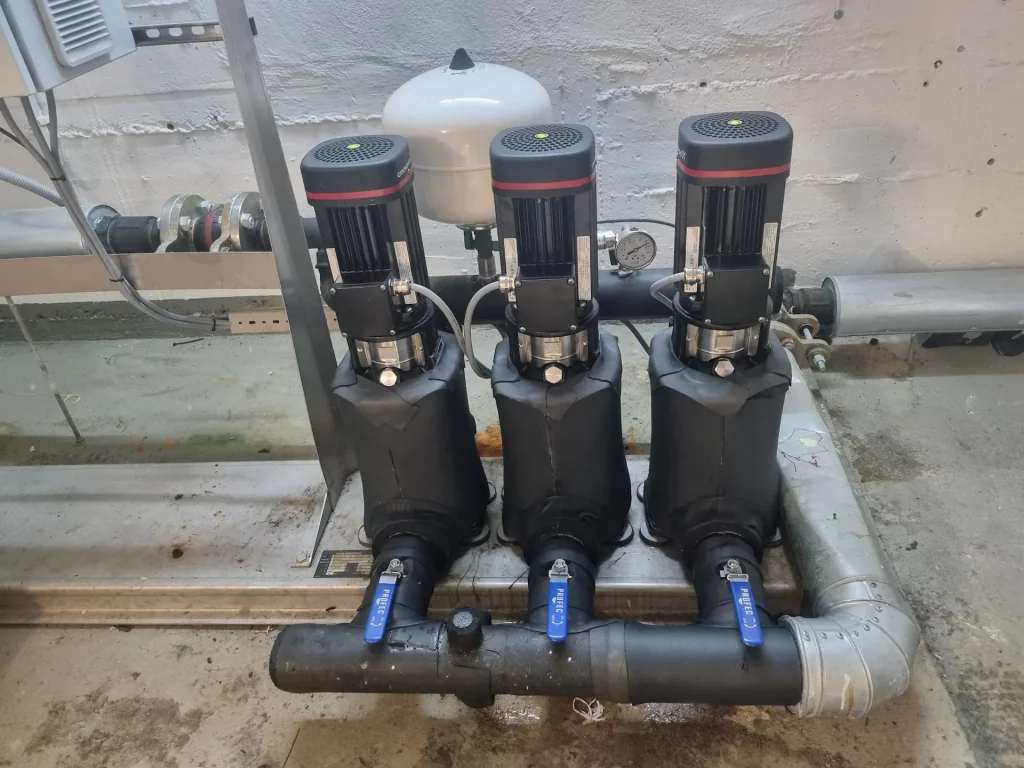 web-haka-pumpenservice-druckerhöhungsanlage-4b